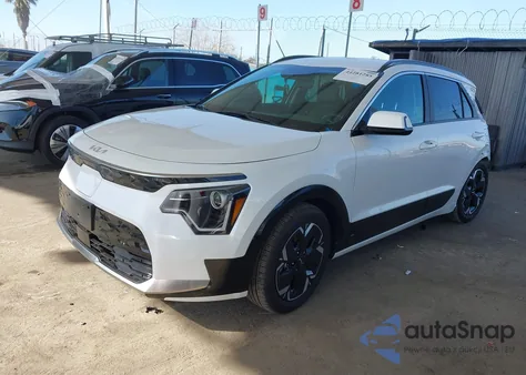 2025 Kia Niro Ev Wind из США, поврежденный, VIN KNDCR3L18S5132969